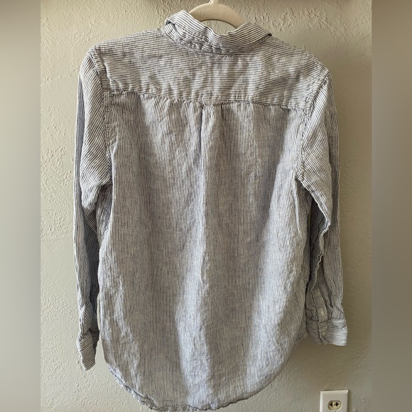 Quince Blue Pinstripe 100% European Linen Buttoned Top Classic Business Spring M - Picture 7 of 10